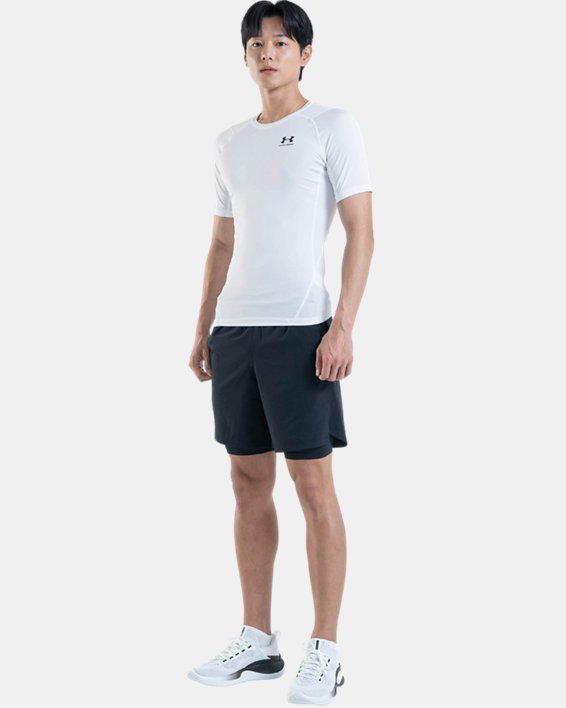 Men's UA Launch Run 2-in-1 Shorts in Black image number 2